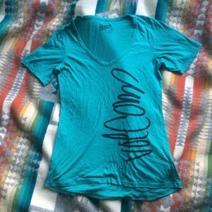 VOLCOM • Graphic Short Sleeve V Neck